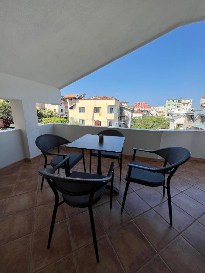 Villa Sokoli, Enjoy Sunset At This Spacious Apartment Tirana Exteriör bild